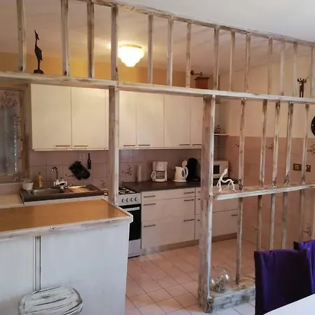 Appartamento Celestina 6+2 Raša